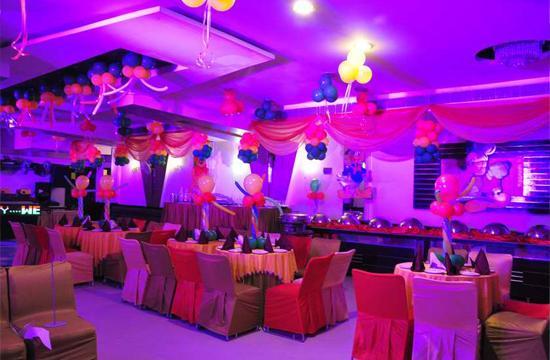 Hotel Silver Stone Ludhiana Buitenkant foto